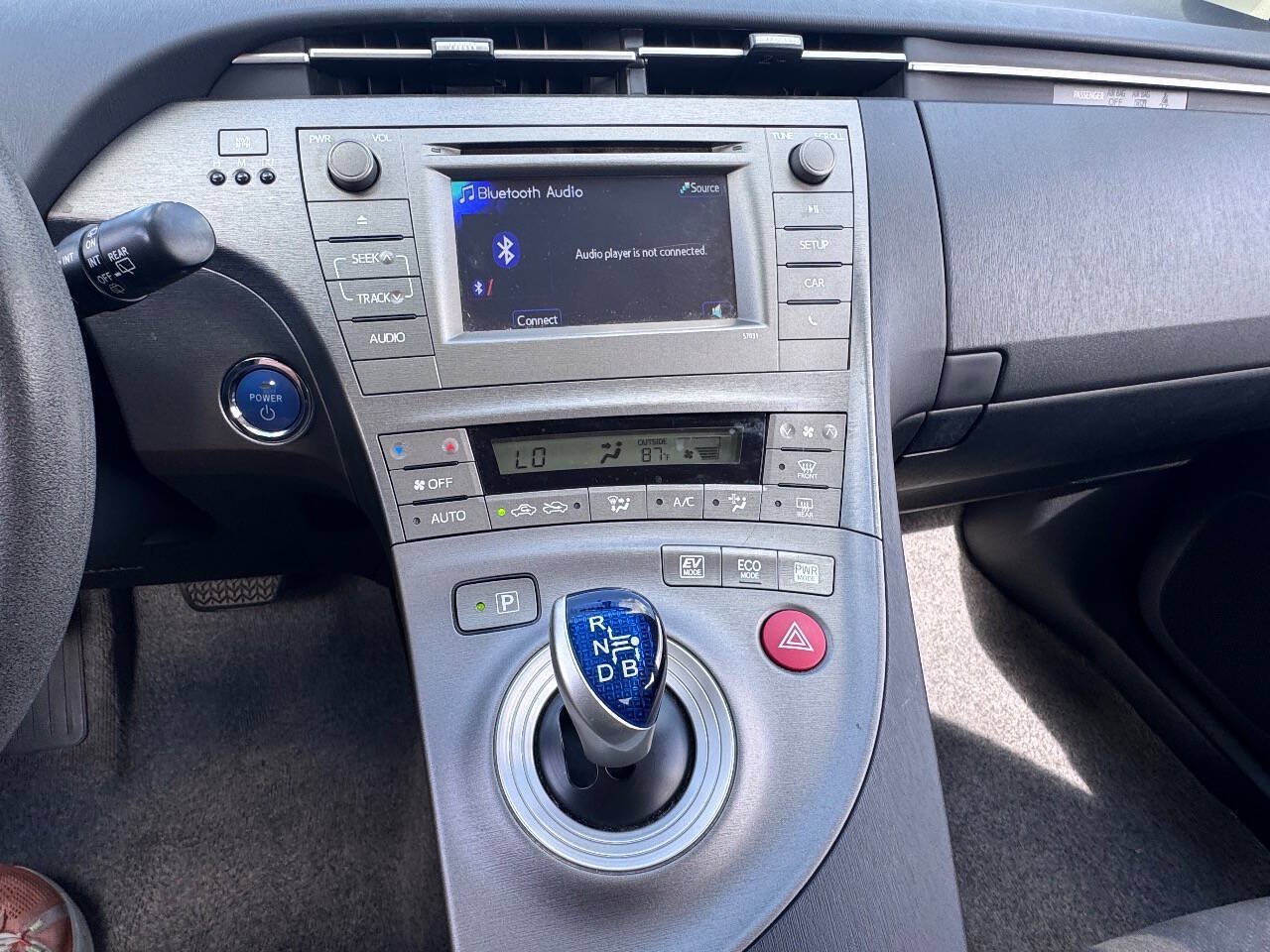 Used 2015 Toyota Prius Two FWD image 15