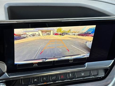 Used 2025 GMC Sierra 1500 SLT image 27