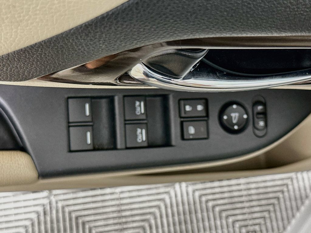 Used 2016 Honda Accord EX image 20