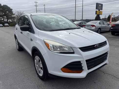 Used 2013 Ford Escape S FWD image 5