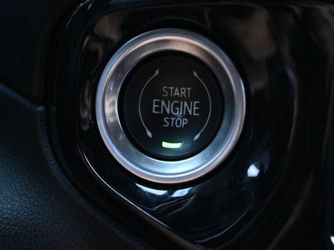 Used 2024 Chevrolet Silverado 2500 LTZ w/ LTZ Plus Package image 33