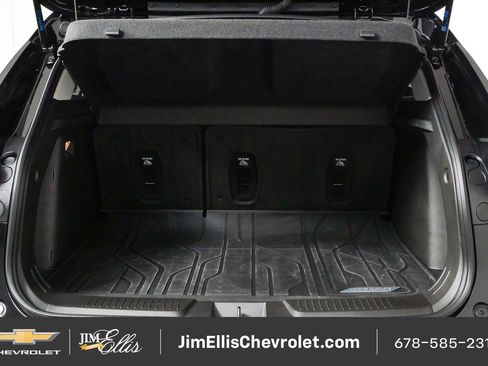 Used 2025 Chevrolet Trax ACTIV w/ Sunroof Package FWD image 26