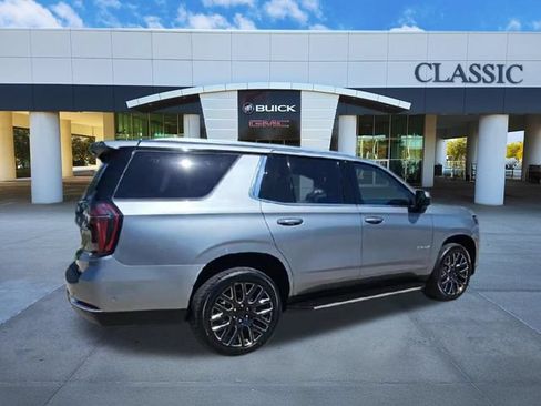 Used 2025 Chevrolet Tahoe LT AWD/4WD image 8