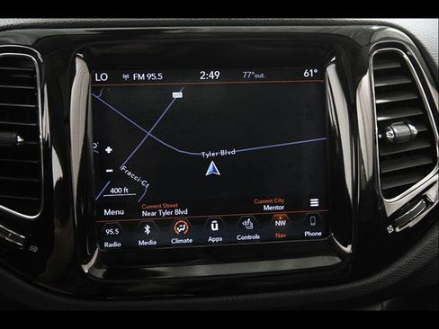 Used 2019 Jeep Compass Limited AWD/4WD image 12