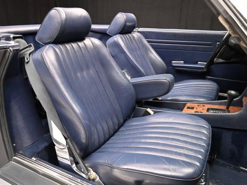 Used 1987 Mercedes-Benz 560 SL image 10