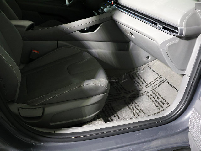 Used 2025 Hyundai Elantra SEL FWD image 33