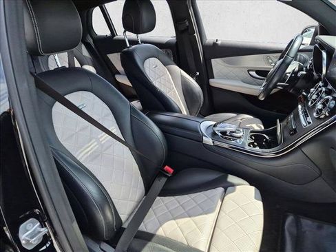 Used 2018 Mercedes-Benz GLC 63 AMG 4MATIC Coupe image 11