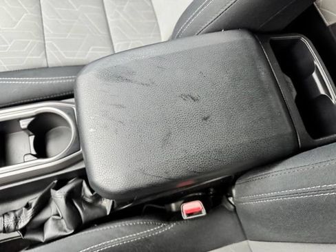 Used 2021 Toyota Tacoma TRD Sport AWD/4WD image 17