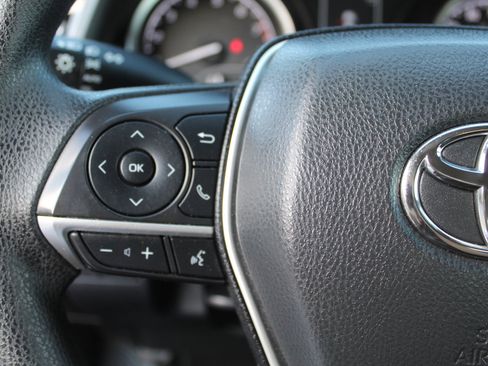 Used 2024 Toyota Camry LE image 29