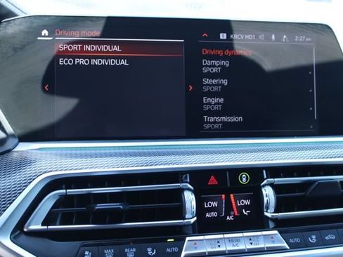 Used 2021 BMW X6 xDrive40i w/ M Sport Package AWD/4WD image 33