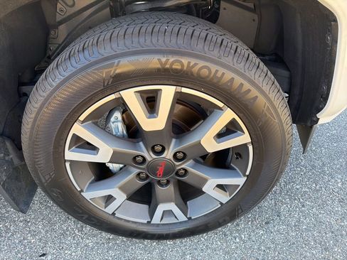 Used 2025 Toyota 4Runner TRD Sport Premium RWD image 5