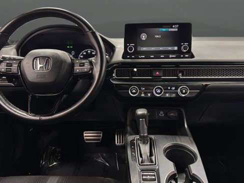 Used 2024 Honda Civic Sport image 11