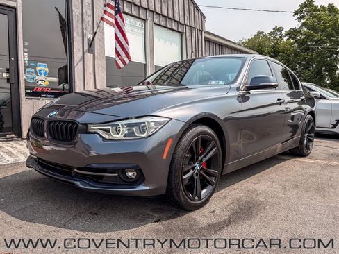 Used 2018 BMW 330i xDrive Sedan w/ Convenience Package AWD/4WD image 2