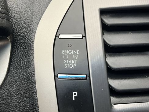 Used 2019 Lincoln MKZ Reserve image 22