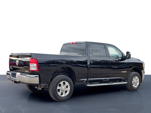 Used 2024 RAM 2500 Big Horn w/ Bed Utility Group image 8