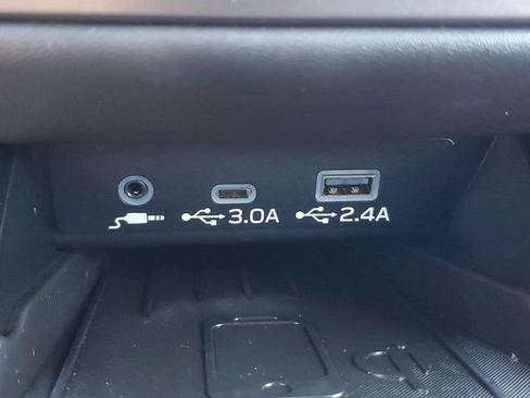 Certified 2025 Subaru Outback Touring XT w/ Tech Package 3 image 31