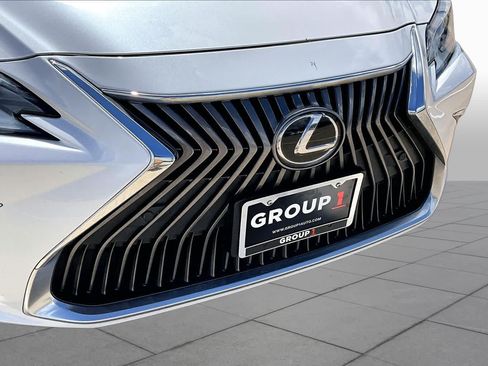 Used 2021 Lexus ES 250 w/ Premium Package AWD/4WD image 30