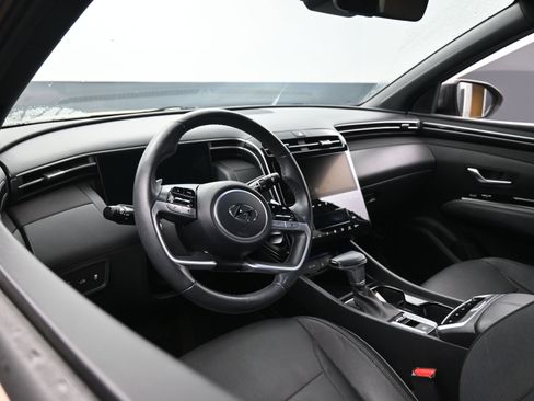 Used 2024 Hyundai Santa Cruz Limited image 15