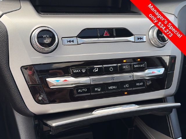 Certified 2024 Ford Explorer XLT w/ Equipment Group 202A AWD/4WD image 25
