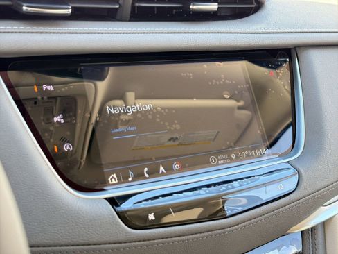 New 2026 Cadillac XT5 Premium Luxury w/ LPO, Floor Liner Package AWD/4WD image 24