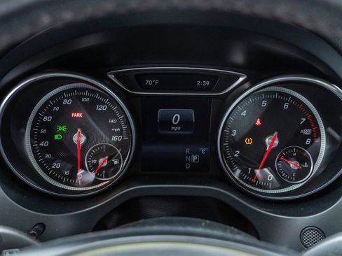 Used 2019 Mercedes-Benz GLA 250 4MATIC image 15