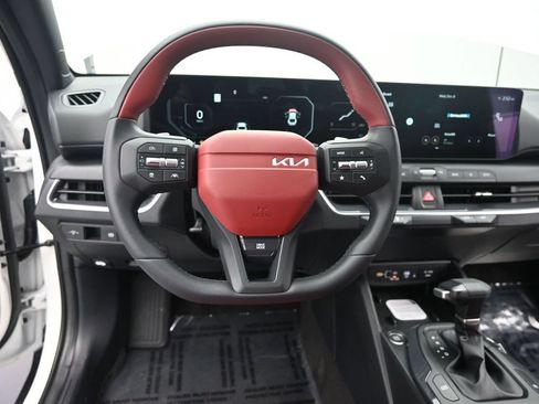 Certified 2025 Kia K4 GT-Line w/ GT-Line Premium Package FWD image 31