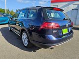 Used 2017 Volkswagen Golf Alltrack S image 5