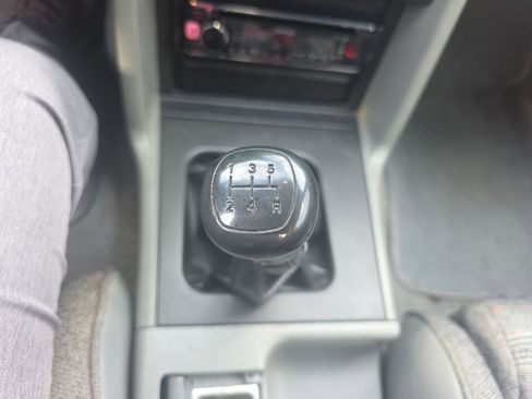 Used 1987 Ford Mustang GT RWD image 28