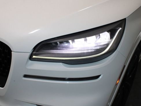 Used 2023 Lincoln Aviator Reserve w/ Jet Appearance Package AWD/4WD image 59