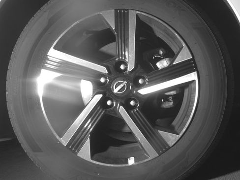Used 2025 Nissan Sentra SV FWD image 12