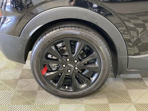 Certified 2023 Chevrolet Bolt EUV Premier w/ Redline Edition FWD image 37
