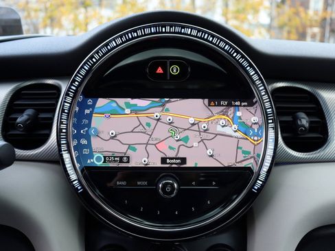 Used 2022 MINI Cooper SE w/ Driver Assistance Package image 29