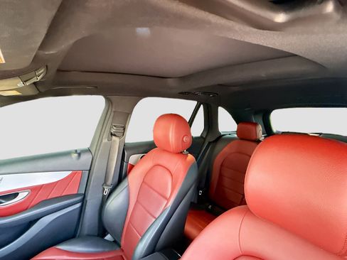 Used 2021 Mercedes-Benz GLC 300 image 26