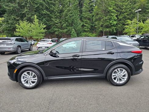 New 2026 Buick Envista Sport Touring w/ Convenience I Package FWD image 2