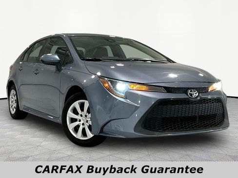 Used 2022 Toyota Corolla LE FWD image 3