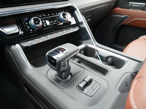 Certified 2023 GMC Sierra 1500 Denali Ultimate image 26