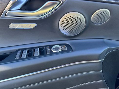 Certified 2025 Genesis GV80 2.5T Advanced image 16