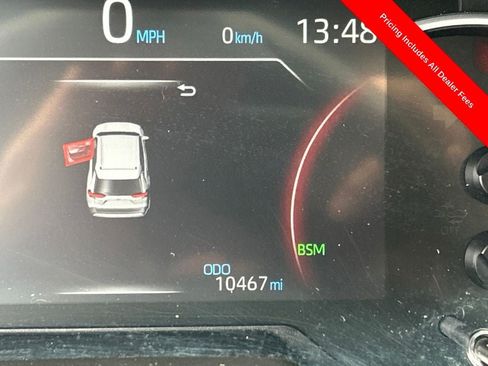 Used 2023 Toyota RAV4 XLE w/ Convenience Package FWD image 11