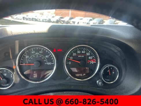 Used 2016 Jeep Wrangler Rubicon AWD/4WD image 16