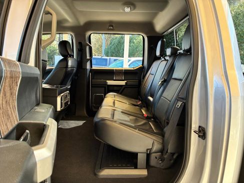 Used 2019 Ford F350 Lariat w/ Lariat Ultimate Package image 34