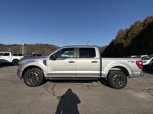 Used 2022 Ford F150 XL w/ STX Appearance Package image 9