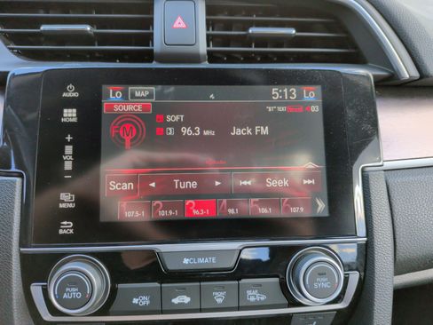 Used 2016 Honda Civic Touring image 23