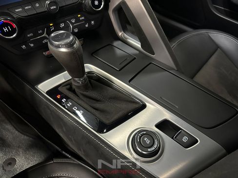 Used 2016 Chevrolet Corvette Z06 w/ 3LZ Preferred Equipment Group image 30