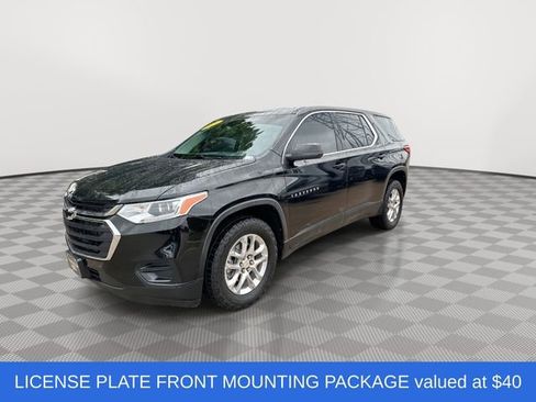 Used 2021 Chevrolet Traverse LS AWD/4WD image 4