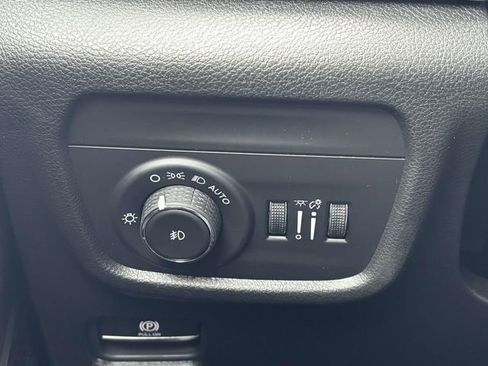 New 2026 Jeep Grand Cherokee Limited AWD/4WD image 19