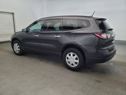 Used 2017 Chevrolet Traverse LS image 3