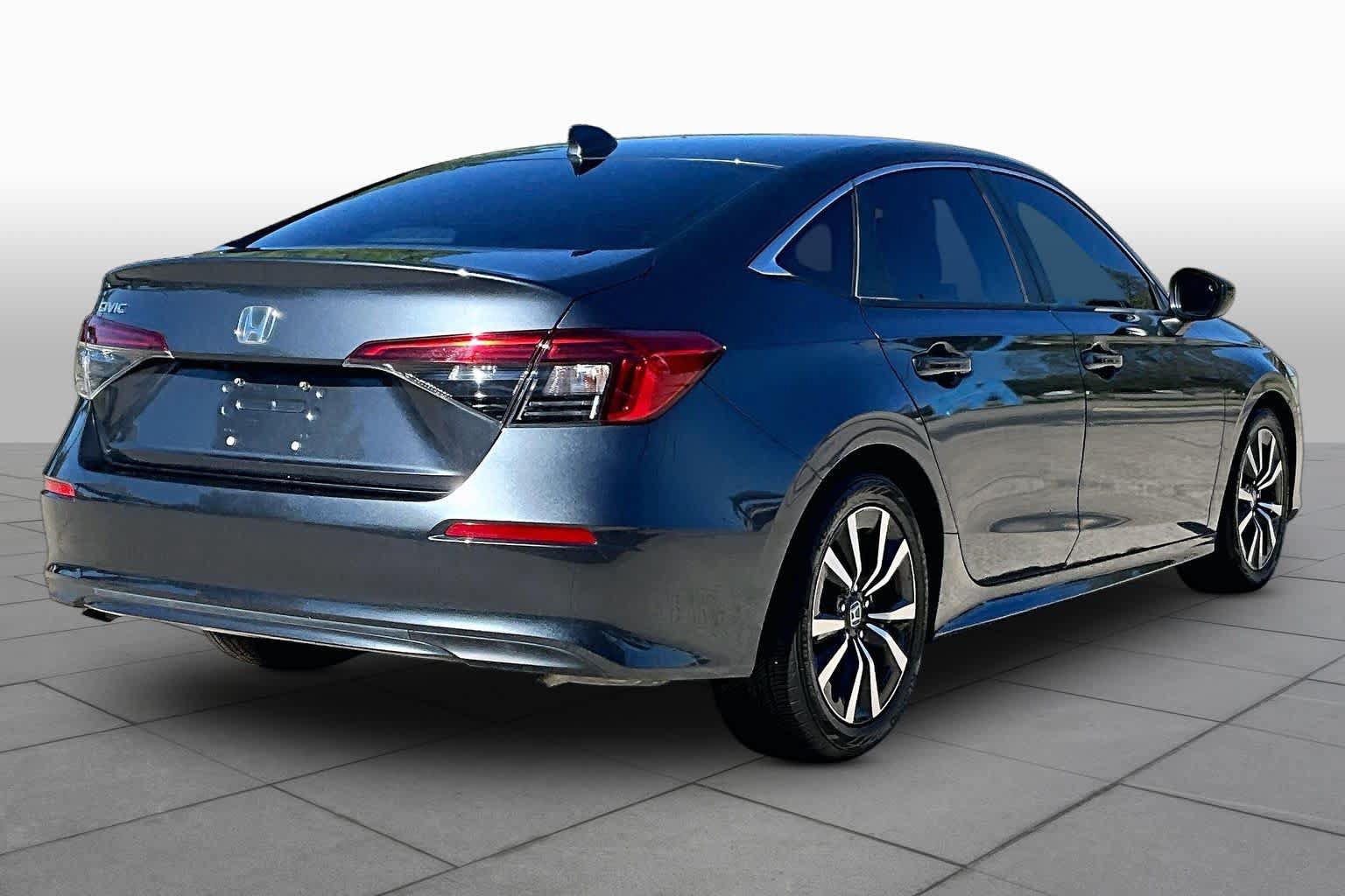 Used 2022 Honda Civic EX image 12