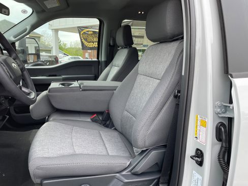 New 2026 Ford F250 XL w/ STX Appearance Package AWD/4WD image 19