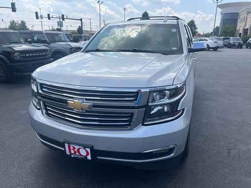 Used 2016 Chevrolet Suburban LTZ AWD/4WD image 3