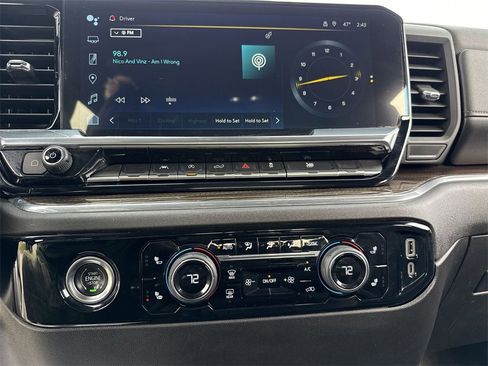 Used 2023 Chevrolet Silverado 1500 RST image 20